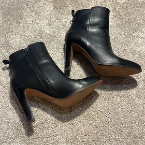 Coach Jenna Black Ankle Boot Heels 9.5